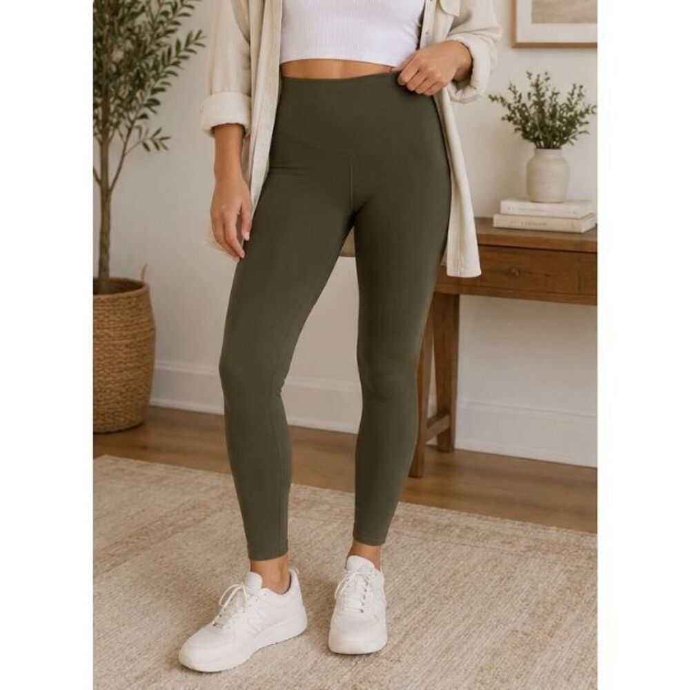 OFFLINE by Aerie Real Me High Rise 7/8 Leggings Olive Green S